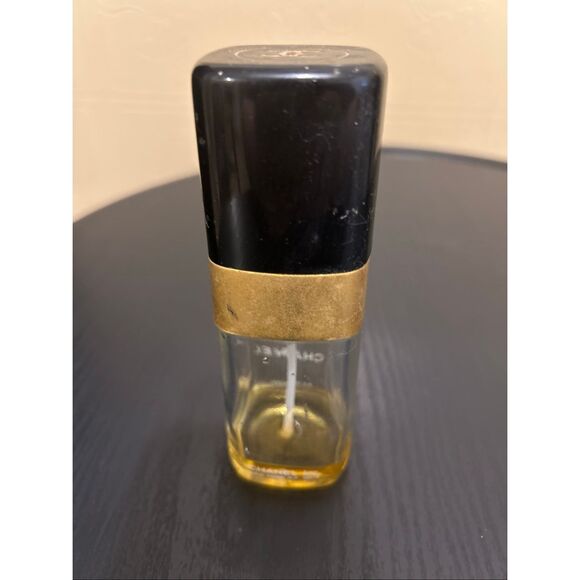 Chanel No. 5 Spray Cologne Bottle 3.2 fl. ounces - Picture 2 of 4